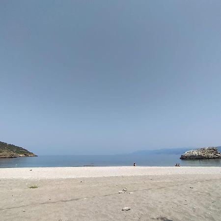 Rising Sun Guesthouse Mesochoria Ngoại thất bức ảnh