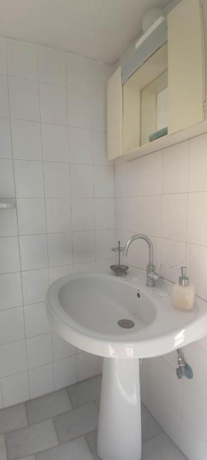 Rising Sun Guesthouse Mesochoria Ngoại thất bức ảnh